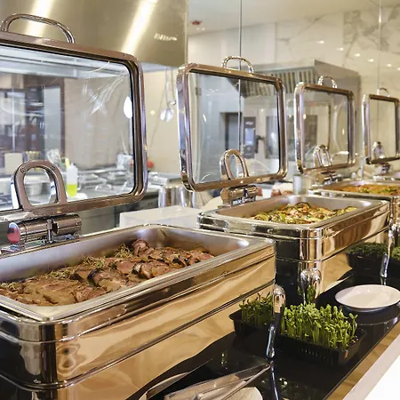 Курортный комплекс St Ivan Rilski Банско